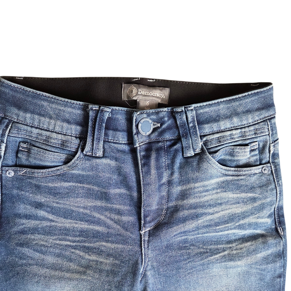 Democracy Light Wash Absolution Stretch Crop Jean… - image 2